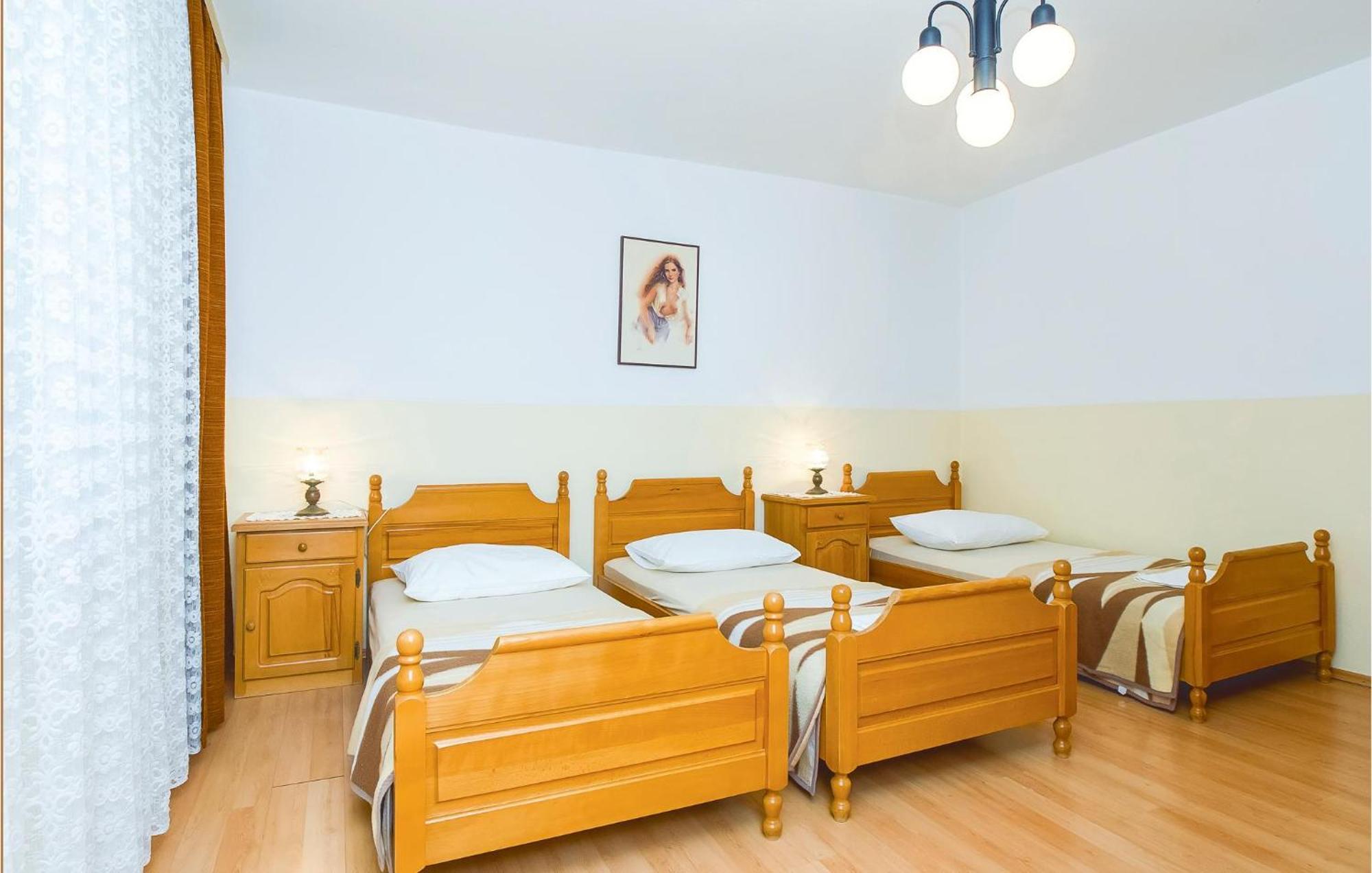 Beautiful Apartment In Omis With Wifi Exteriör bild